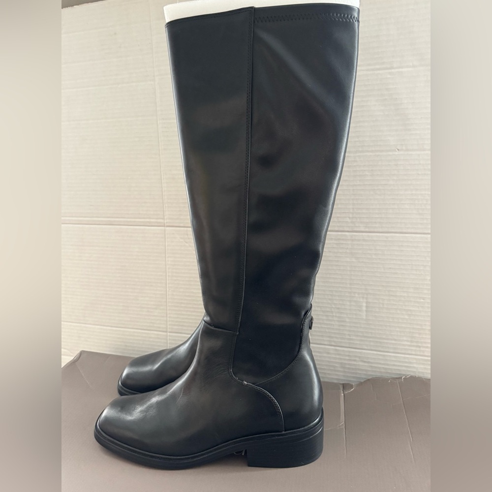 NEW Franco Sarto Gisella Square Toe Zip Tall Boot Black Leather Size 7.5